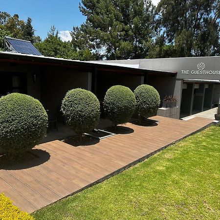 The Guesthouse 6 On Vrede Johannesburgo Exterior foto
