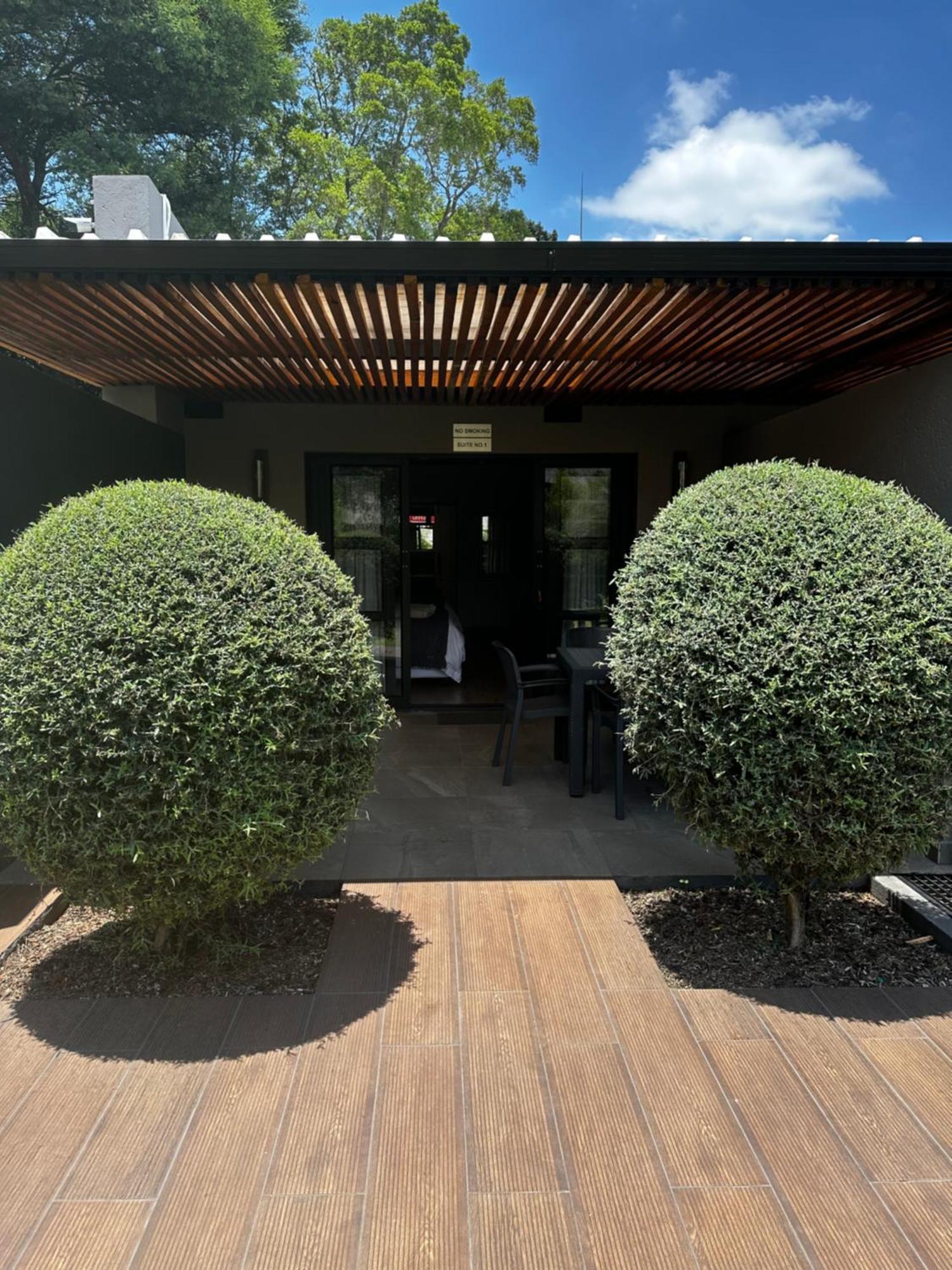 The Guesthouse 6 On Vrede Johannesburgo Exterior foto
